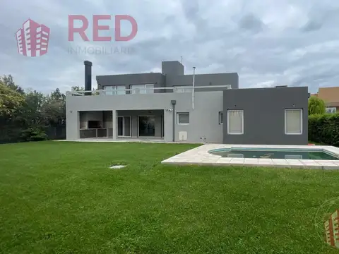 VENDE CASA 3 DORMITORIOS EN COMAHUE GOLF CLUB