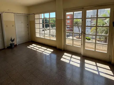 Venta Apartamento 3 dormitorios, Parque Batlle.
