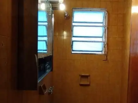 Depto Tipo Casa en Alquiler de 2 dormitorios