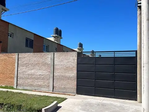 CASAS - DUPLEX - OTRAS ZONAS, RESISTENCIA