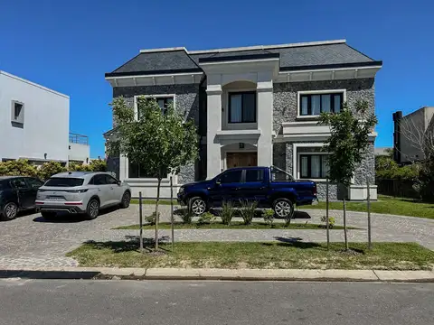 Casa  en Venta en Nuevo Quilmes, Quilmes, G.B.A. Zona Sur