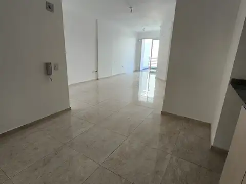 Domingo F. Sarmiento 1300, Piso PB