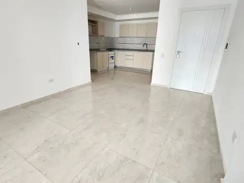 Departamento con patio amplio en venta en General Paz