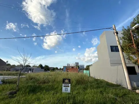 Terreno en Venta 12  mts Fondo