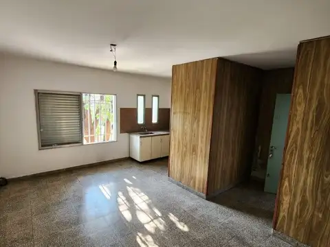 DEPARTAMENTO EN PLANTA ALTA