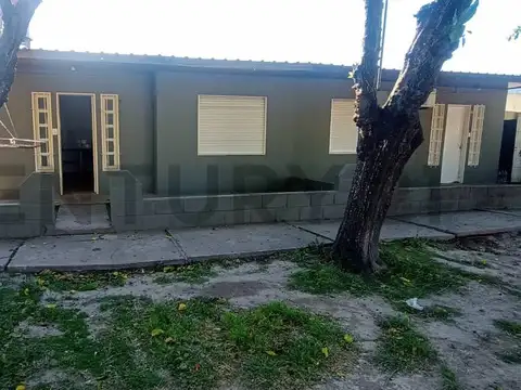 M. Oliber 100, Piso 0