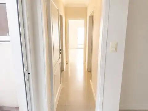 Venta departamento 1 dormitorio Saenz Peña, centro