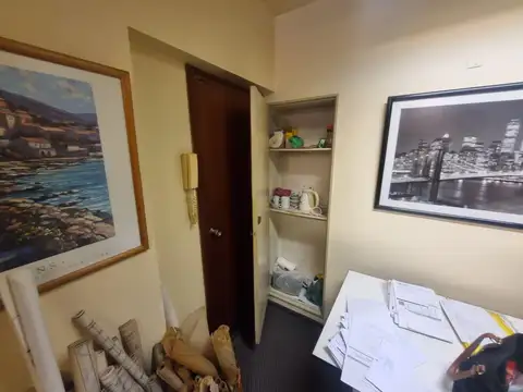 Oficina en Venta 50 años