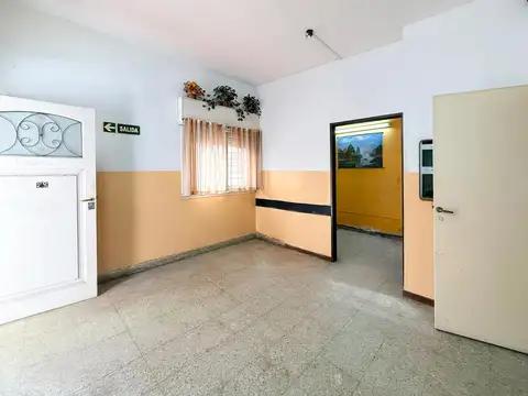 Depto Tipo Casa en Venta 40 años