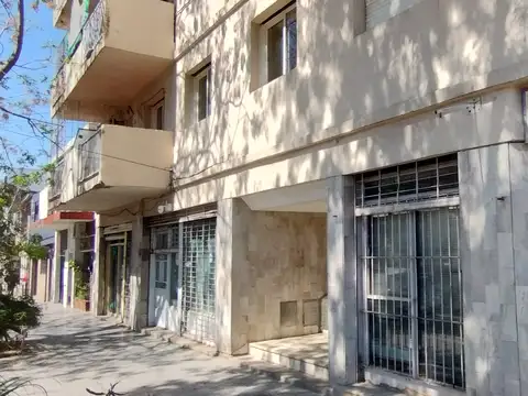 Carlos Antonio López 2300, Piso 1