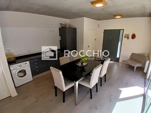 Depto Tipo Casa en Venta en Villa Ballester, USD 189.000