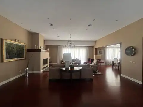 Casa en Venta en La Colina Villa de Campo, USD 830.000