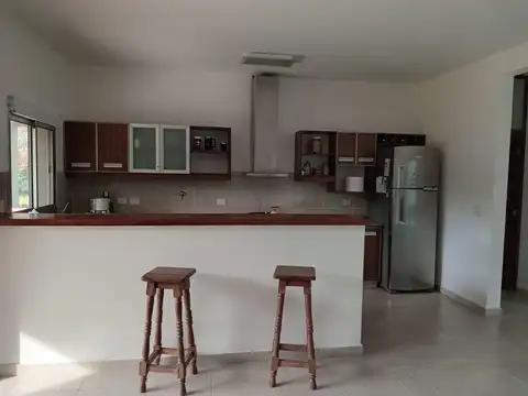Casa en Alquiler en Pilar, USD 980