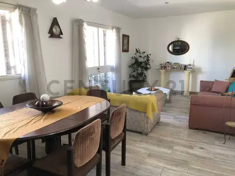 Departamento en Venta en Lomas De Zamora, USD 170.000