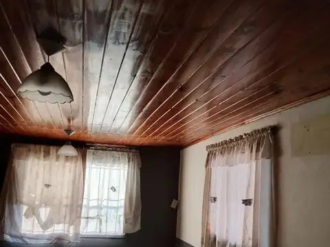 Alquiler de casa con dos habitaciones en Llavallol