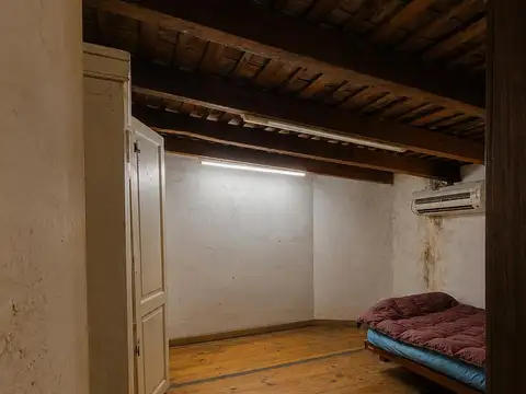Depto Tipo Casa 5 ambientes con 2 baños