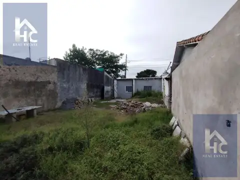VENDE - LOTE  -  PISCINA CON JACUZZI- OPORTUNIDAD INVERSOR-