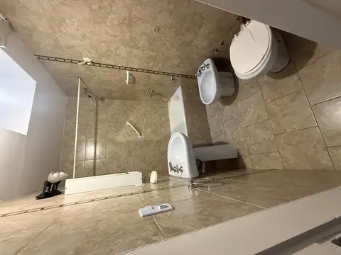 Depto Tipo Casa en Alquiler en Carapachay, $ 800.000