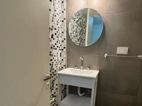 Boulevard Oroño 100, Piso 02