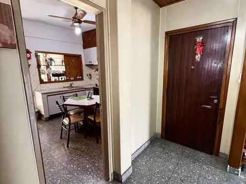 Depto Tipo Casa en Venta de 4 ambientes