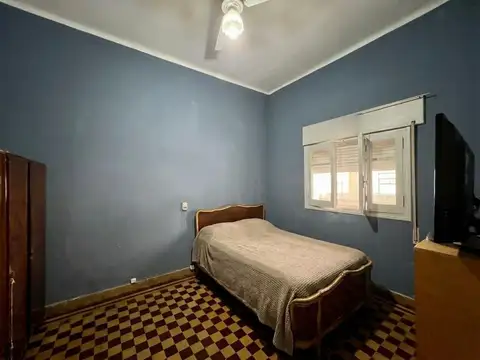 VENTA / CASA CÉNTRICA / 3DORM / APTA CREDITO