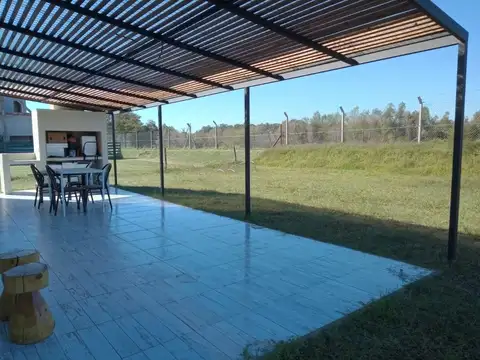 Casa en Venta en Acacias 3 dormitorios, Puertos 100