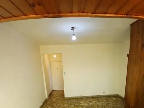 Departamento en Alquiler en Monte Castro, $ 800.000