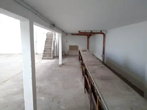 Galpon en Venta en Villa Gobernador Galvez, USD 160.000