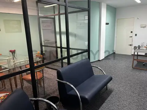 Venta Oficina Tribunales - Excelente ubicacion