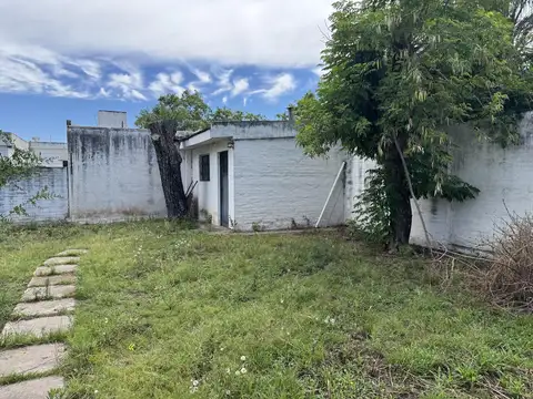 Terreno en Venta 43  mts Fondo