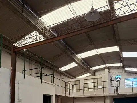 Galpon en Alquiler 40 años