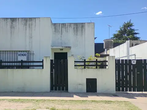 Casa + Departamento (Oportunidad Única en Tolosa)