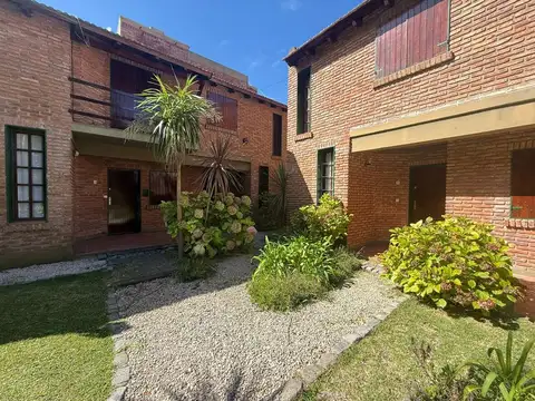 VENTA DUPLEX  3 AMBIENTES PINAMAR COCHERA
