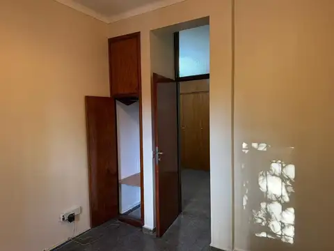 Departamento en Alquiler de 5 dormitorios