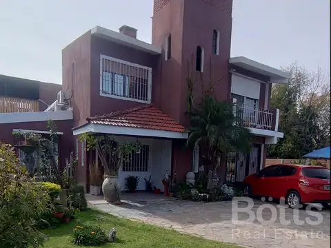 Casa en Venta de 5 dormitorios