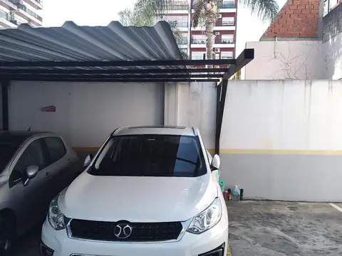Cochera en Venta de 7  mts largo x 2  mts ancho