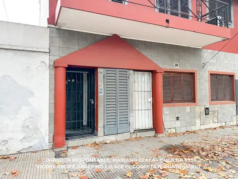Depto Tipo Casa 2 ambientes con 1 baño