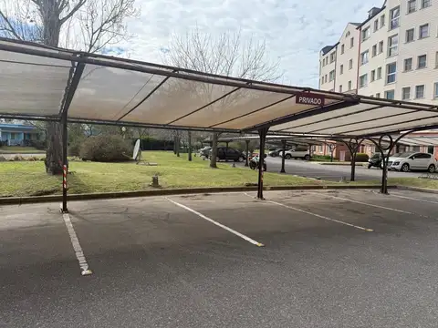 COCHERA FIJA SEMICUBIERTA PORTEZUELO