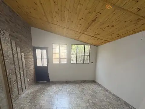 Casa en Alquiler en Roldan, $ 750.000