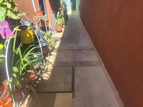 Depto Tipo Casa en Venta 50 años