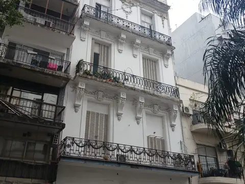 Hermoso Piso departamento con  palier privado