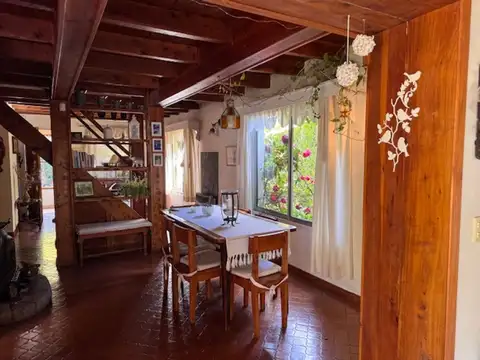 Casa en Venta con 1 cochera