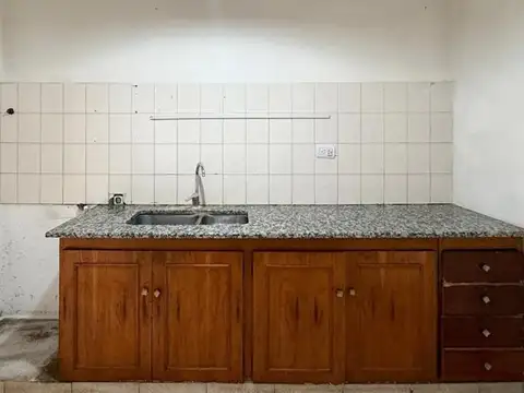 Depto Tipo Casa en Venta con 1 cocheras