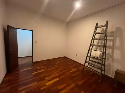 Depto Tipo Casa en Alquiler en Centro, $ 600.000