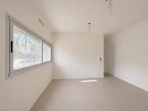 Depto Tipo Casa 2 ambientes con 1 baño