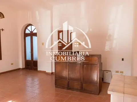 ALQUILER CASA COMERCIAL CENTRO 8 DORM HOSTAL CONSULTORIOS