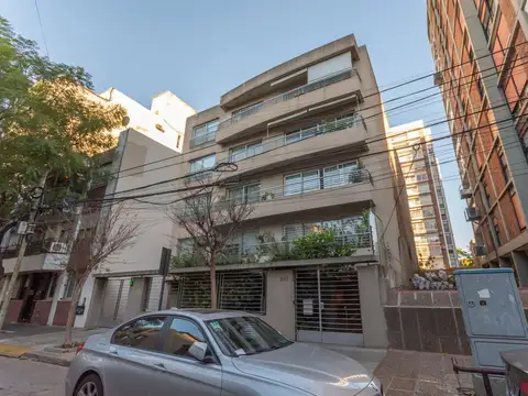 Departamento en venta y alquiler en Martínez, de 2 ambientes, cochera, baulera.