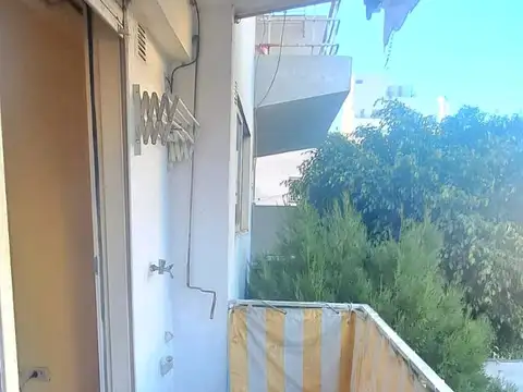 Bermudez 1800, Piso 1