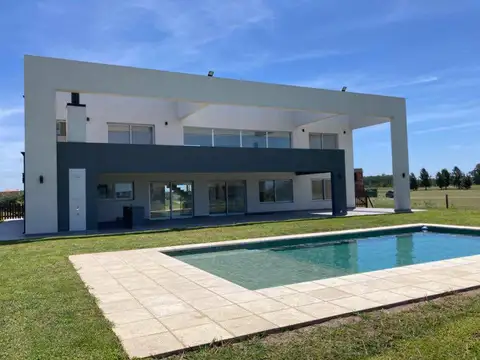 Casa en Venta en Canning, USD 720.000