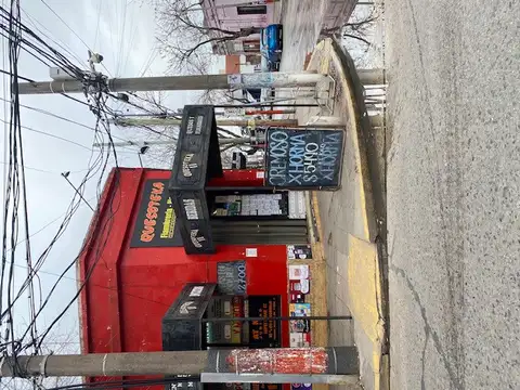 Local en Venta Via Pública